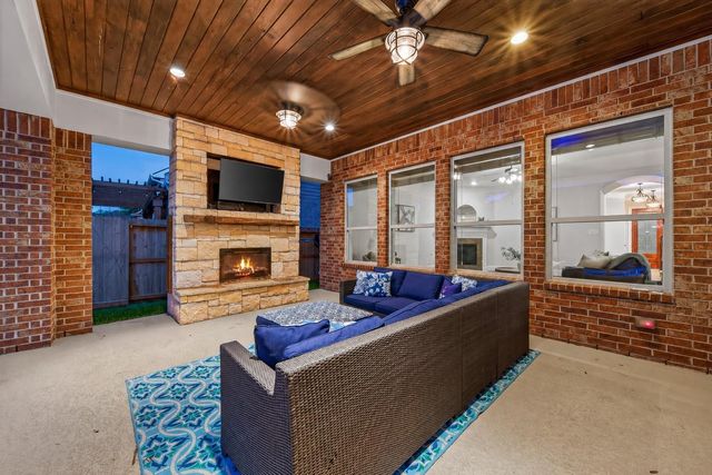 28210 Wild Mustang Lane, Fulshear, TX 77441