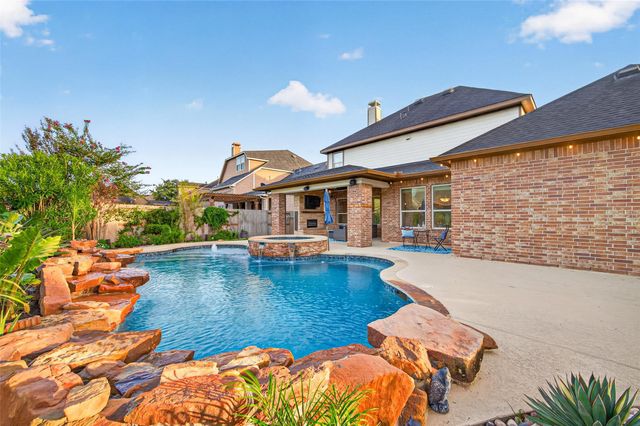 28210 Wild Mustang Lane, Fulshear, TX 77441