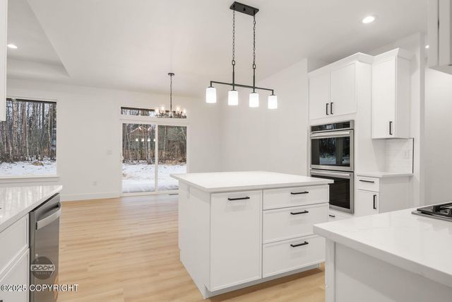 1756 S Alliance Country Drive, Wasilla, AK 99654