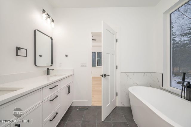 1756 S Alliance Country Drive, Wasilla, AK 99654