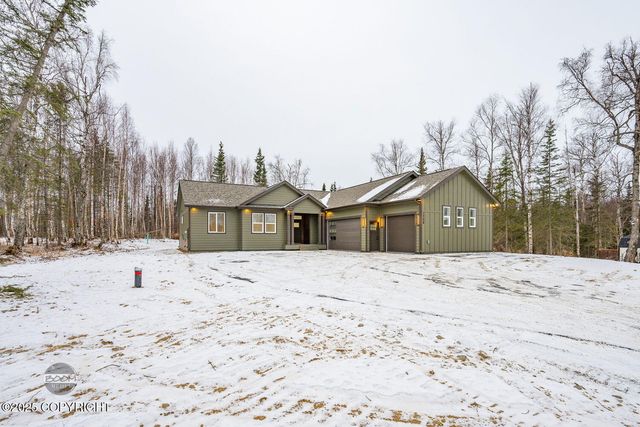 1756 S Alliance Country Drive, Wasilla, AK 99654