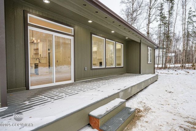 1756 S Alliance Country Drive, Wasilla, AK 99654