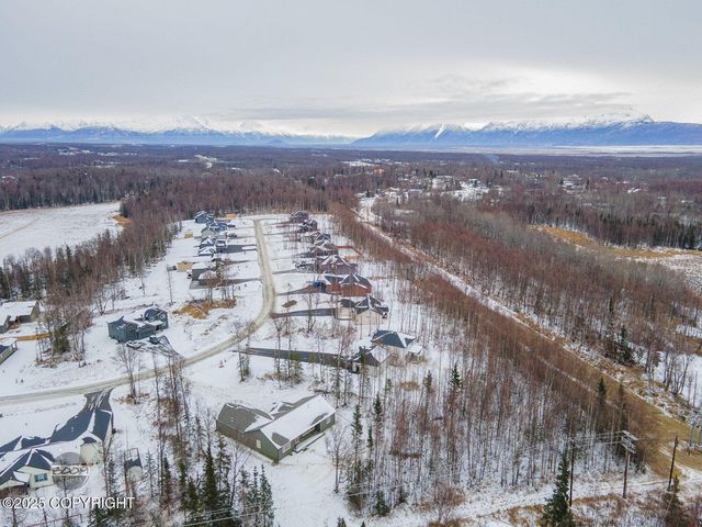 1756 S Alliance Country Drive, Wasilla, AK 99654