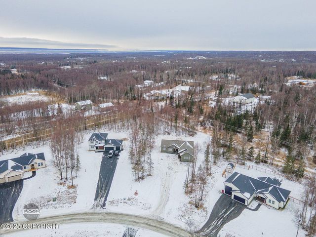 1756 S Alliance Country Drive, Wasilla, AK 99654
