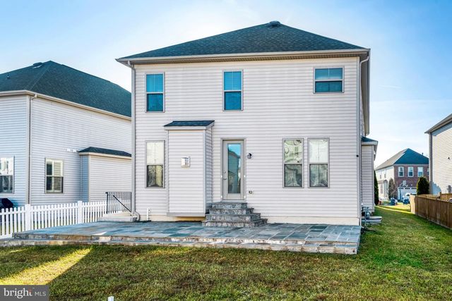 42506 OXFORD FOREST CIR, Chantilly, VA 20152