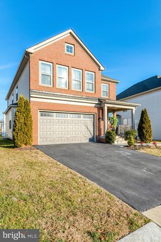 42506 OXFORD FOREST CIR, Chantilly, VA 20152