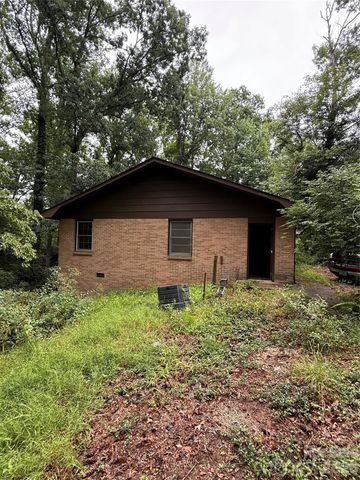 118 Brightwater Heights Drive, Hendersonville, NC 28791