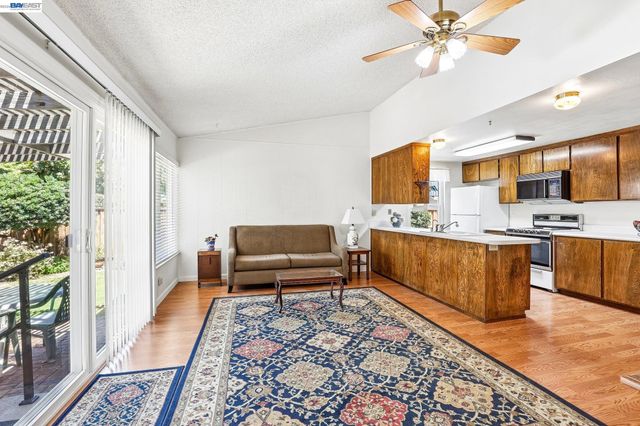 532 Curlew Road, Livermore, CA 94551