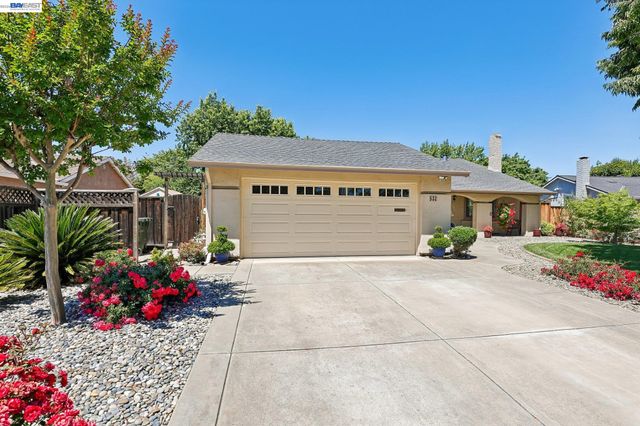 532 Curlew Road, Livermore, CA 94551