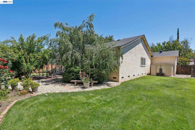 532 Curlew Road, Livermore, CA 94551