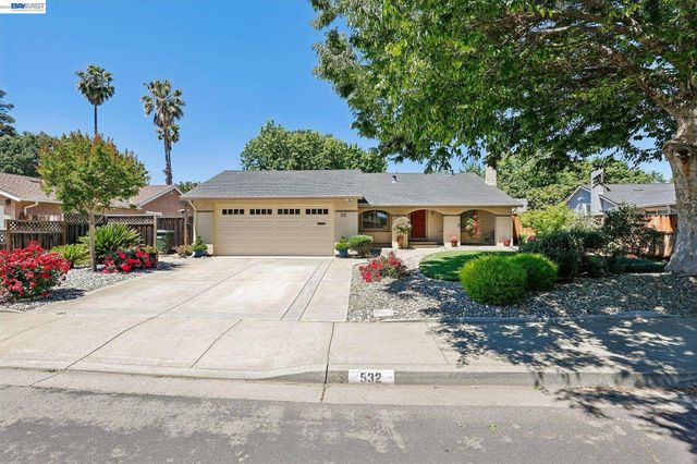 532 Curlew Road, Livermore, CA 94551