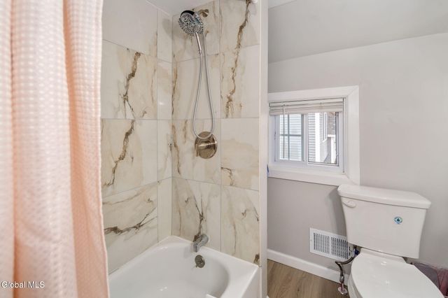 1745 Amsterdam Avenue, Rotterdam, NY 12303