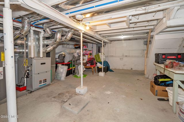 1745 Amsterdam Avenue, Rotterdam, NY 12303