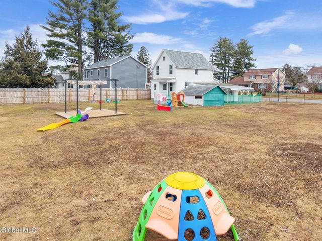 1745 Amsterdam Avenue, Rotterdam, NY 12303