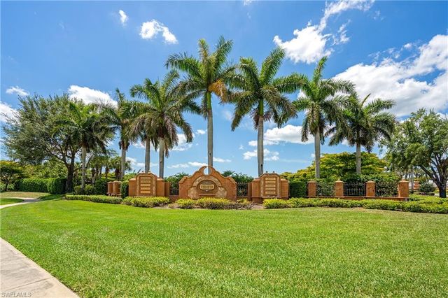 9259 Museo CIR # 102, Naples, FL 34114