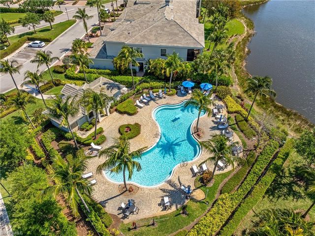 9259 Museo CIR # 102, Naples, FL 34114