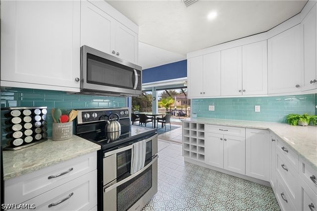 212 Angler CT, Marco Island, FL 34145