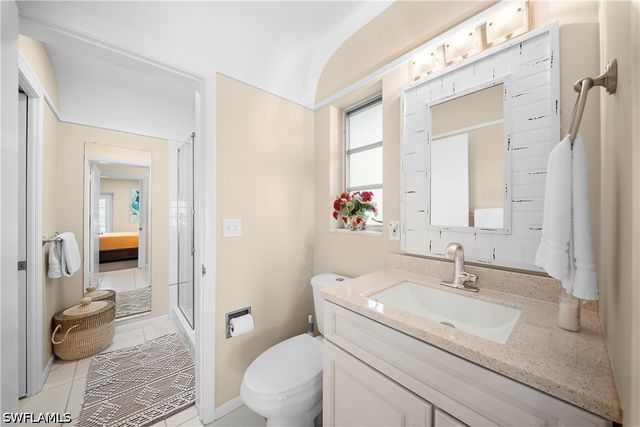 212 Angler CT, Marco Island, FL 34145
