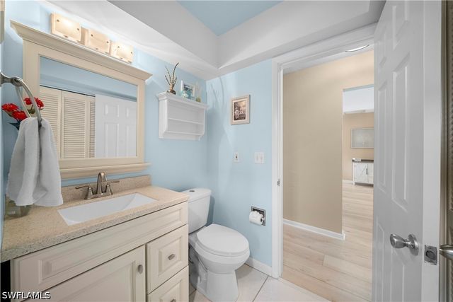 212 Angler CT, Marco Island, FL 34145