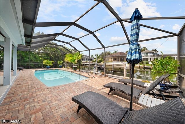 212 Angler CT, Marco Island, FL 34145