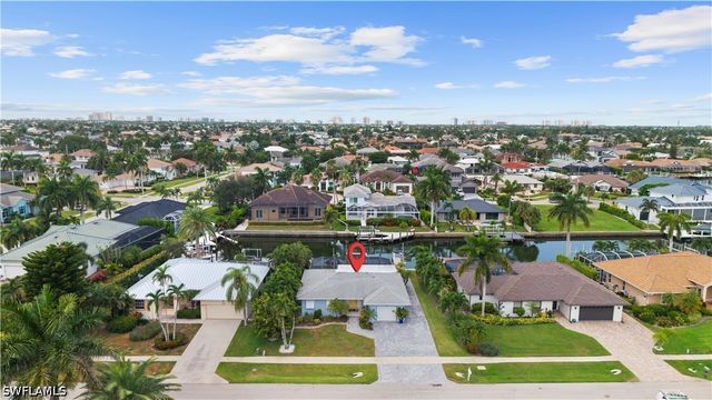 212 Angler CT, Marco Island, FL 34145