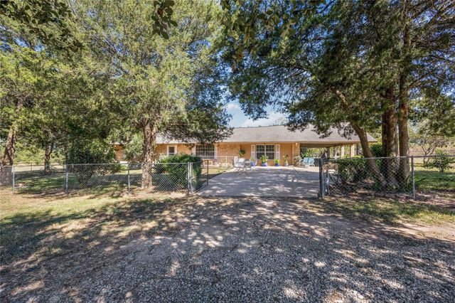 15016 Fm 1887 Road, Hempstead, TX 77445