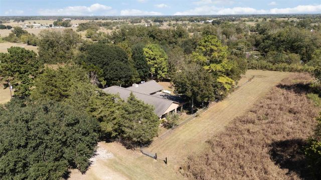 15016 Fm 1887 Road, Hempstead, TX 77445