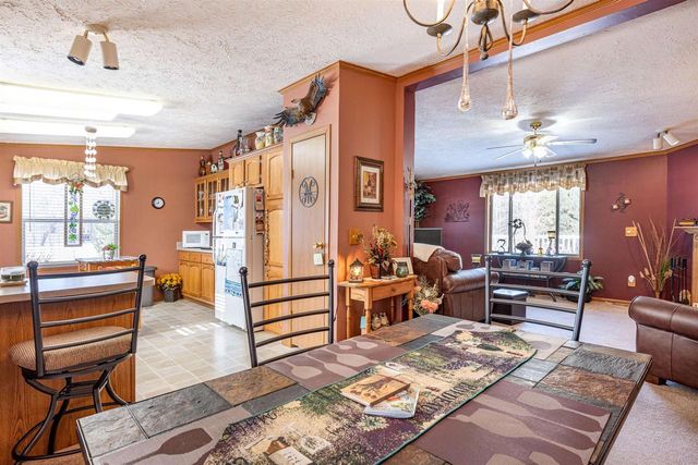 399 Oakbrook Drive, Wisconsin Dells, WI 53965