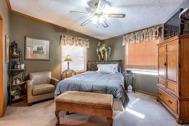 399 Oakbrook Drive, Wisconsin Dells, WI 53965