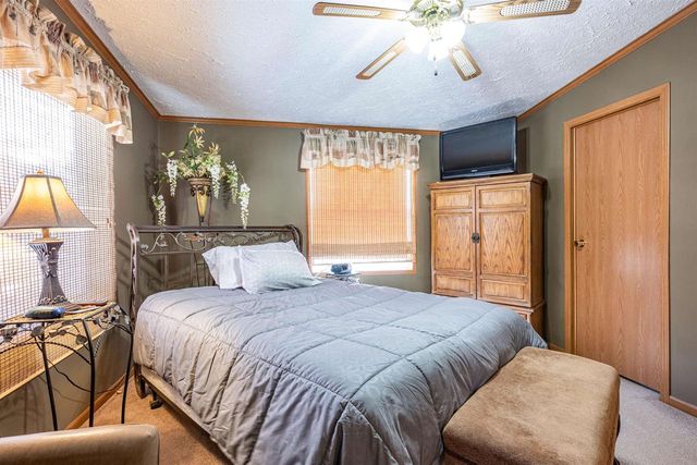 399 Oakbrook Drive, Wisconsin Dells, WI 53965