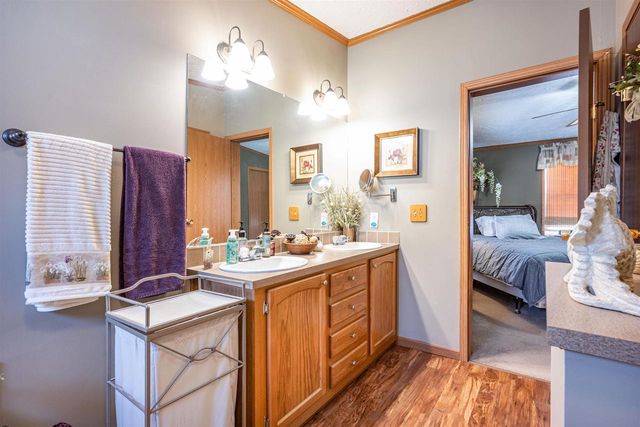 399 Oakbrook Drive, Wisconsin Dells, WI 53965