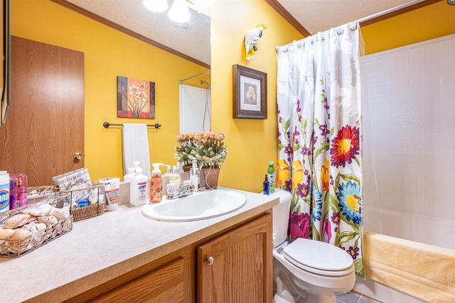 399 Oakbrook Drive, Wisconsin Dells, WI 53965