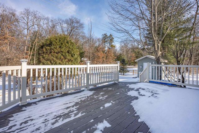 399 Oakbrook Drive, Wisconsin Dells, WI 53965