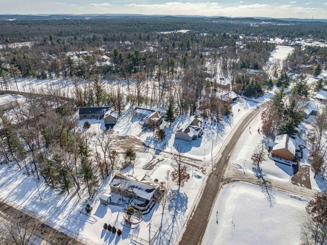 399 Oakbrook Drive, Wisconsin Dells, WI 53965