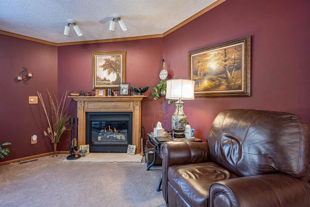 399 Oakbrook Drive, Wisconsin Dells, WI 53965