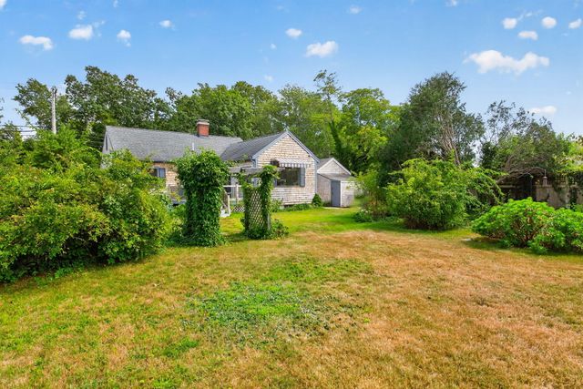 1210 County Road, Cataumet, MA 02534