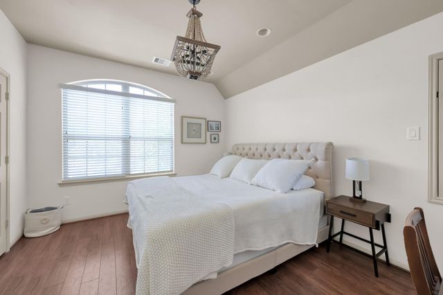 158 S Vershire Circle, The Woodlands, TX 77354