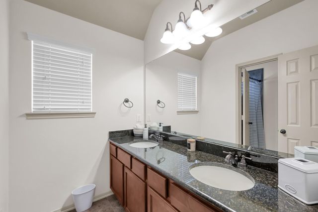 158 S Vershire Circle, The Woodlands, TX 77354