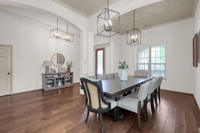 158 S Vershire Circle, The Woodlands, TX 77354