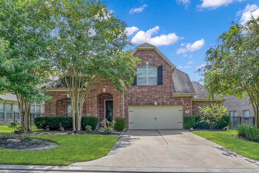 158 S Vershire Circle, The Woodlands, TX 77354