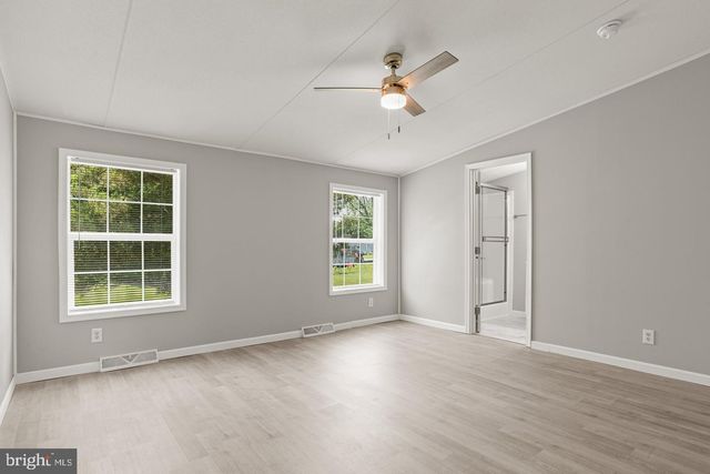 300 DEAN ST, Elizabethtown, PA 17022