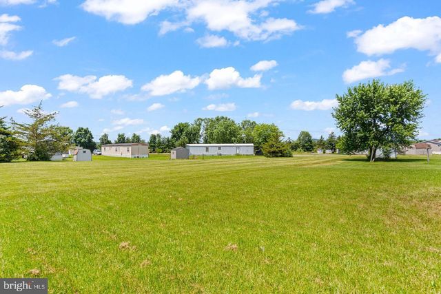 300 DEAN ST, Elizabethtown, PA 17022