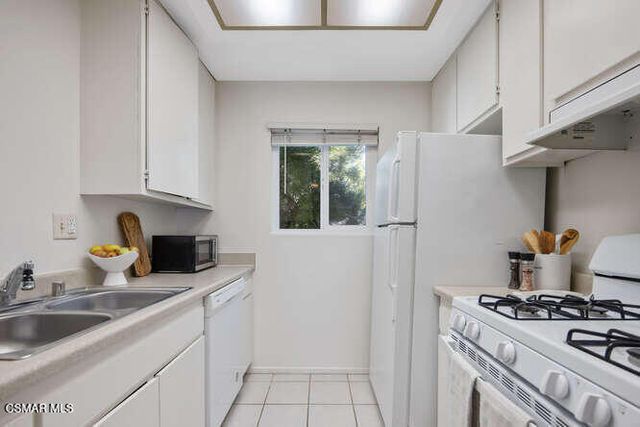 2621 Harbor Boulevard, Ventura, CA 93001