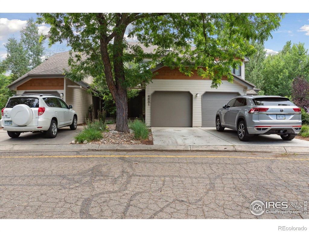 4651 Dapple Lane, Boulder, CO 80301
