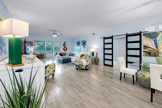 12033 GANDY BOULEVARD N 133, St Petersburg, FL 33702