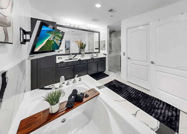 12033 GANDY BOULEVARD N 133, St Petersburg, FL 33702