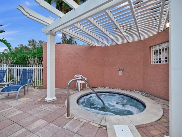 12033 GANDY BOULEVARD N 133, St Petersburg, FL 33702