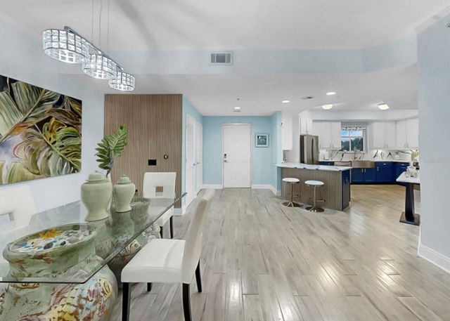 12033 GANDY BOULEVARD N 133, St Petersburg, FL 33702