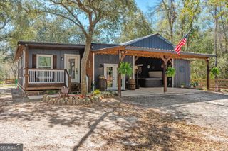 126 Flicker Lane, St. George, GA 31562