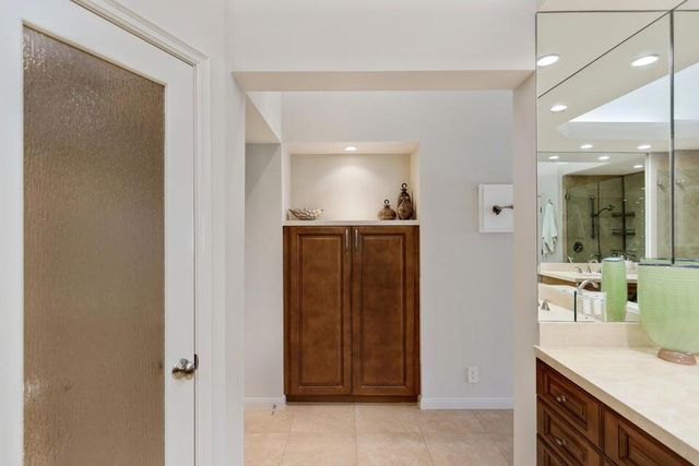 229 Desert Falls Drive E, Palm Desert, CA 92211